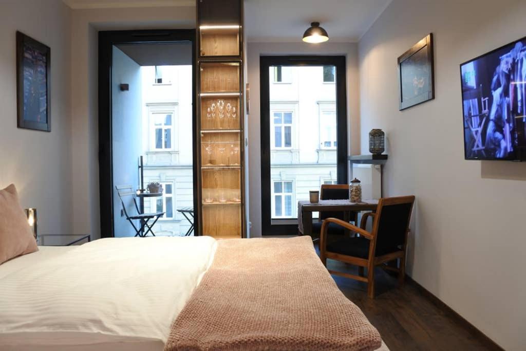 Boutique 109 - Old City, Luxury Apt. With A Garage Kraków Exteriör bild