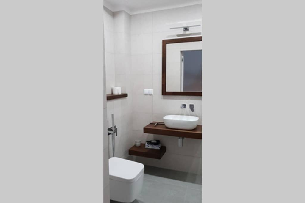 Boutique 109 - Old City, Luxury Apt. With A Garage Kraków Exteriör bild